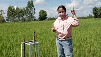 เกษตรอยุธยา ราชมงคลสุวรรณภูมิ ให้คำปรึกษา การวัดการปล่อยก๊าซเรือนกระจก (GHG) ในนาข้าว